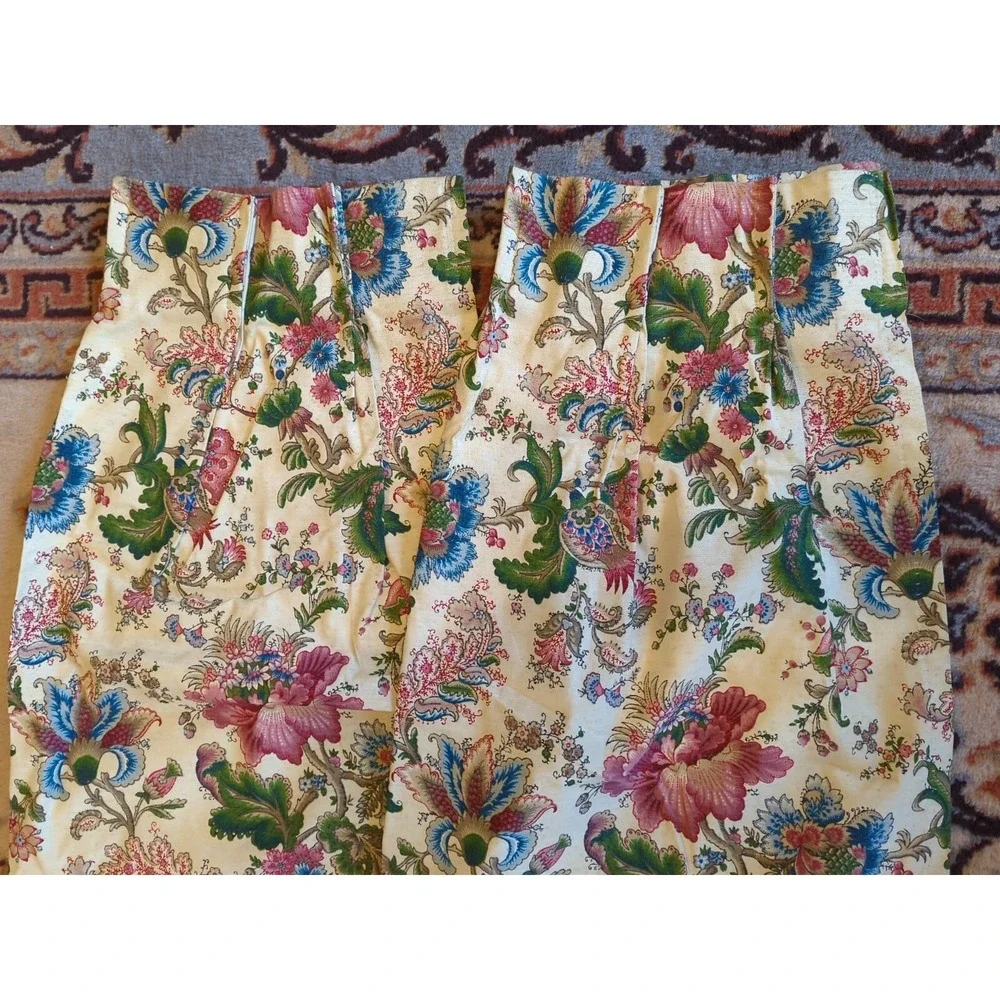 The Unbranded Brand vintage pair